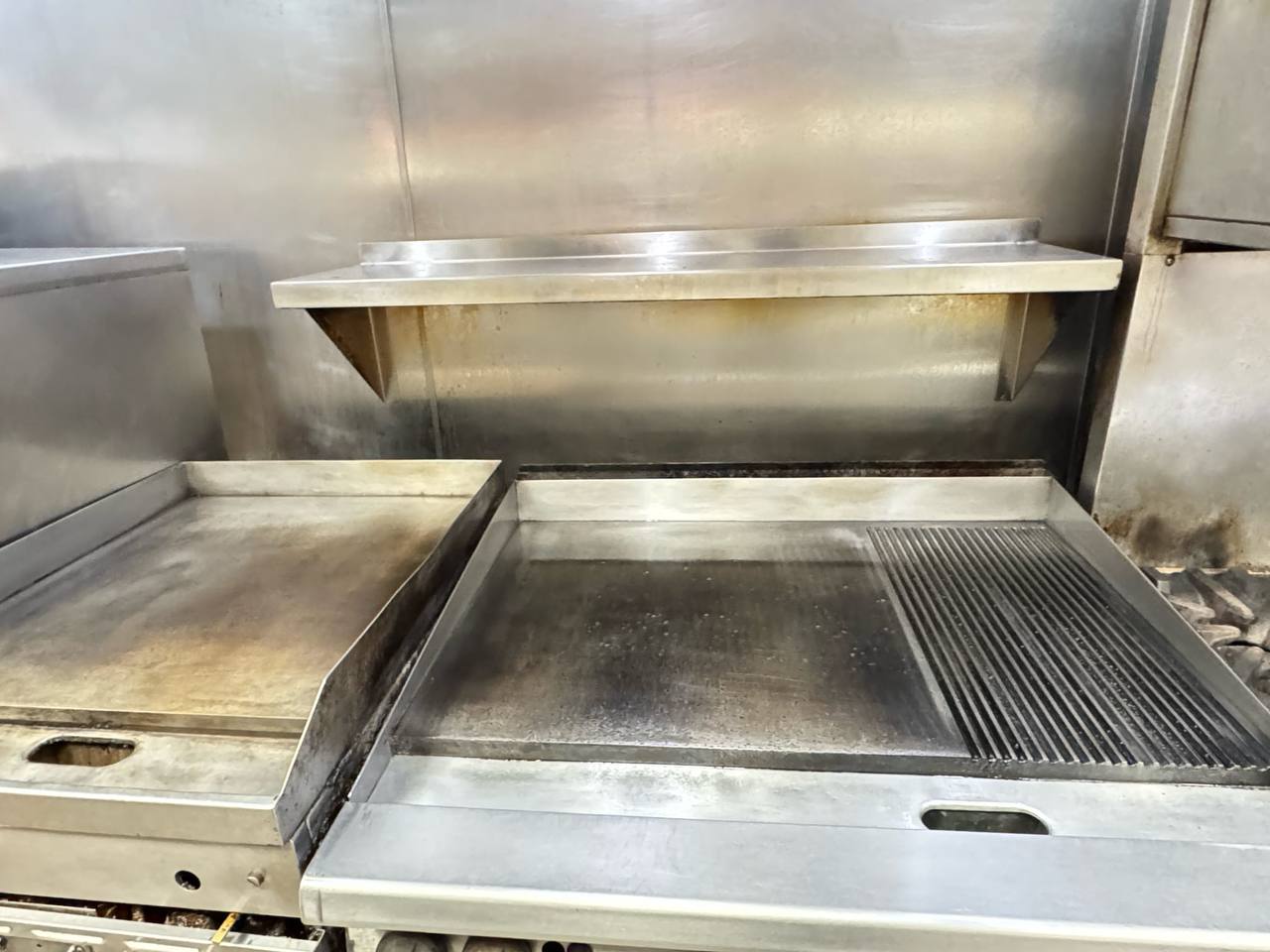 Flat top and grill cleaned to a shine